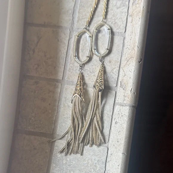 Kendra Scott Gold Tassel Neclace - Picture 1 of 2